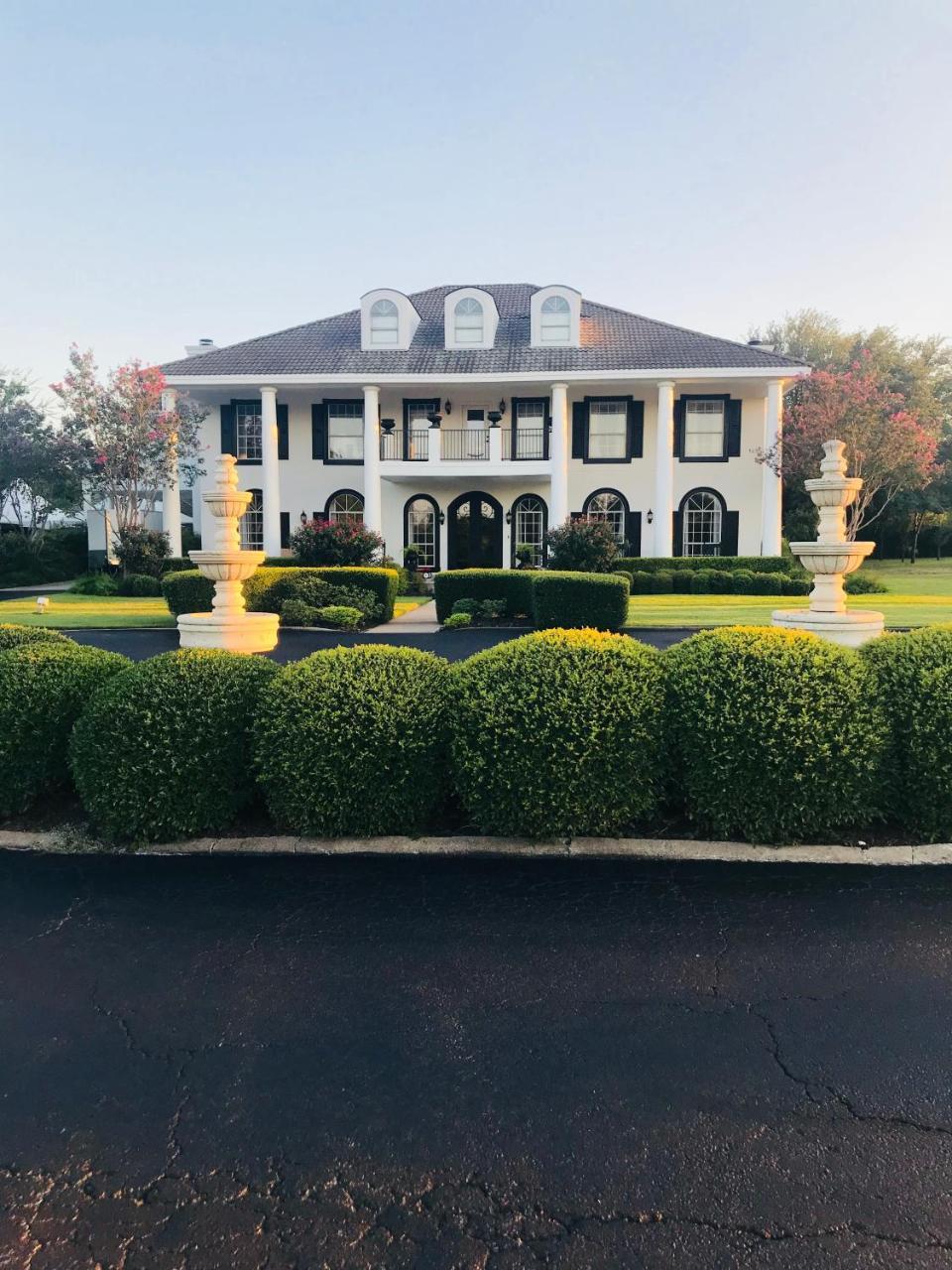 The Plantation House Boutique Inn Pflugerville Zewnętrze zdjęcie